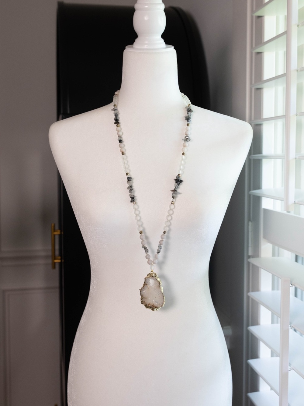 White Druzy Pendant Beaded Necklace